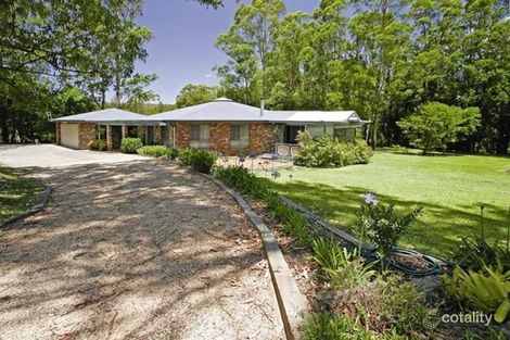 Property photo of 2 Barinya Lane Springfield NSW 2250