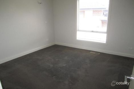 Property photo of 2/52 Yerrin Street Balwyn VIC 3103