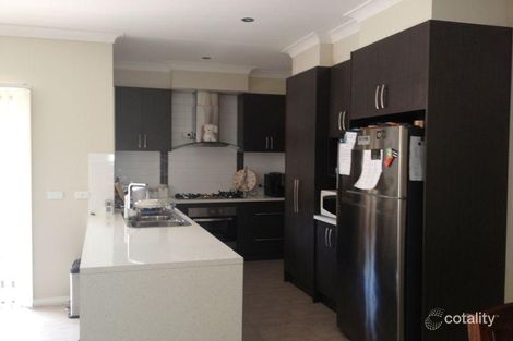 57 Eucumbene Dr, Berwick, VIC 3806