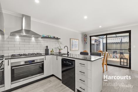 Property photo of 40 Berryana Loop Girrawheen WA 6064