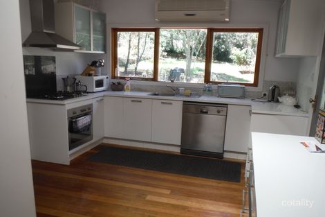 Property photo of 15 Glenone Avenue Dromana VIC 3936