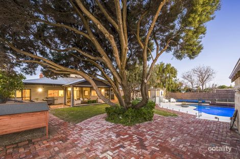 Property photo of 11 Sea View Street Beaconsfield WA 6162