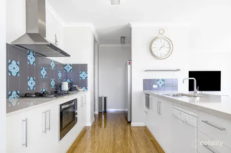 Property photo of 8 Killarney Road Dunsborough WA 6281