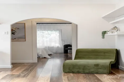 Property photo of 40 Captain Cook Drive Caringbah NSW 2229