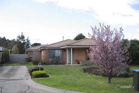 Property photo of 5 Quadrat Close Berwick VIC 3806