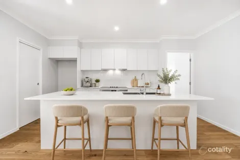 Property photo of 40 Tablelands Crescent Banya QLD 4551