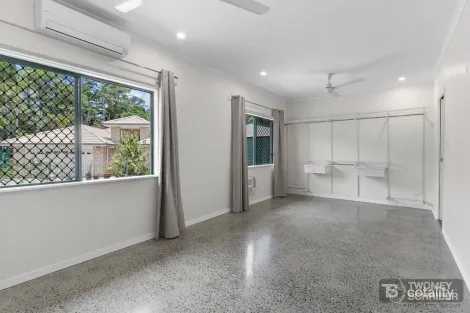 Property photo of 18 Bulimba Crescent Mount Sheridan QLD 4868