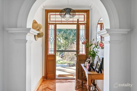Property photo of 4 Belvedere Court Aberfoyle Park SA 5159