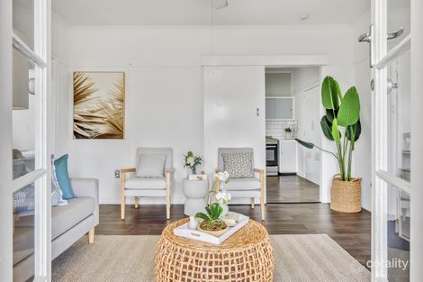 Property photo of 4 Cambridge Street Silkstone QLD 4304