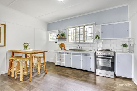 Property photo of 4 Cambridge Street Silkstone QLD 4304