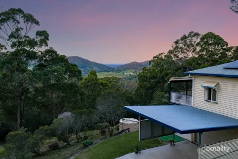 15 Phillips Rd, Ross Creek, QLD 4570