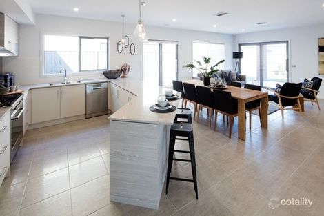 Property photo of 5 Sakura Drive Beaconsfield VIC 3807