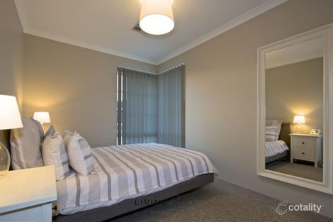 Property photo of 4 Juncea Way Hammond Park WA 6164