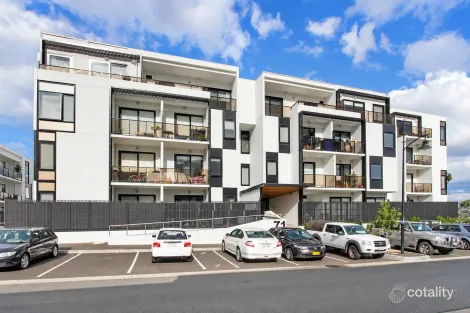205/71 Henry St, Kensington, VIC 3031