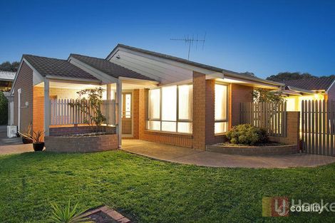 13 Bowman Cl, Narre Warren South, VIC 3805