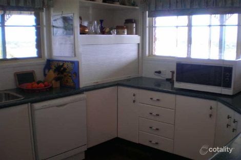 Property photo of 3 Pilcher Place Bowen QLD 4805