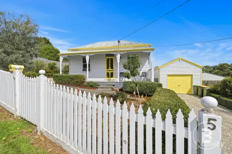 5 Gray St, Ballarat East, VIC 3350