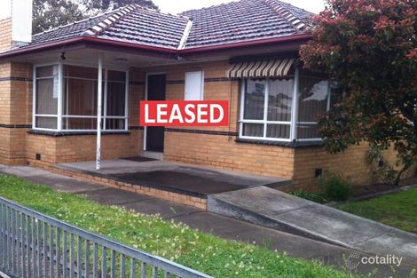 Property photo of 1 Oliver Court Fawkner VIC 3060