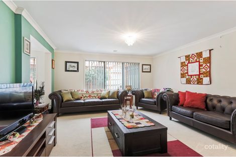 Property photo of 6 Parnell Court Cranbourne West VIC 3977