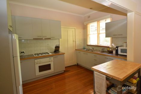 Property photo of 4 Wareena Street Wangaratta VIC 3677