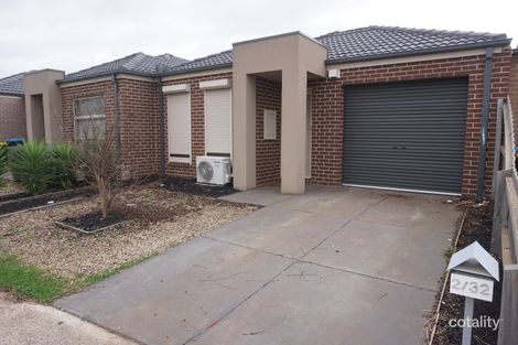Property photo of 2/32 Bridlepath Drive Truganina VIC 3029