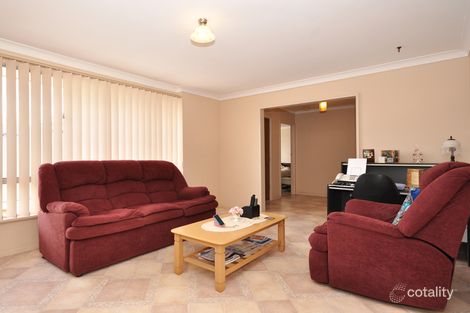 Property photo of 8 Meadow Way Hackham West SA 5163