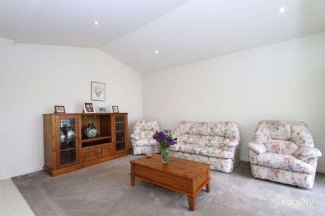 Property photo of 4/27 Batman Road Eltham VIC 3095