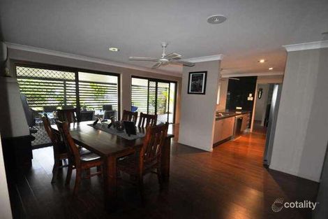 Property photo of 1 Renmark Court Helensvale QLD 4212