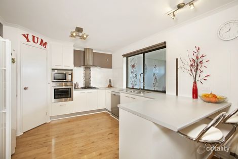 Property photo of 12 Sabella Place Noarlunga Downs SA 5168