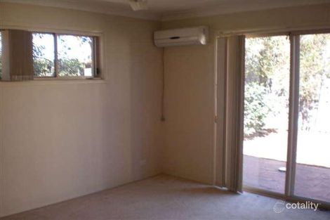Property photo of 28 Harrow Place Arundel QLD 4214