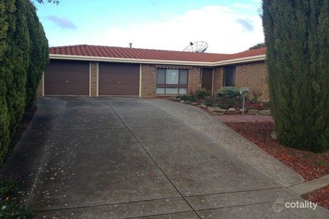 45 Rogana Cres, Hallett Cove, SA 5158