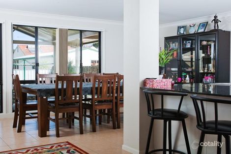 Property photo of 30 John Street Belmont North NSW 2280