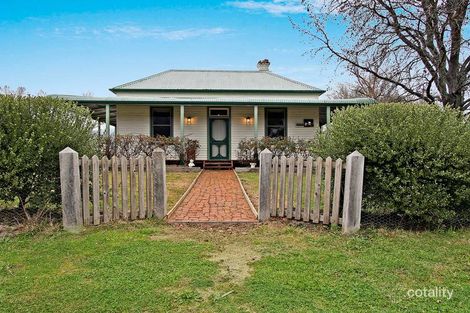 1352 Beechworth-Wodonga Rd, Wooragee, VIC 3747