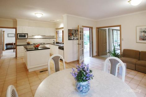 Property photo of 7 Yeovil Road Glen Iris VIC 3146