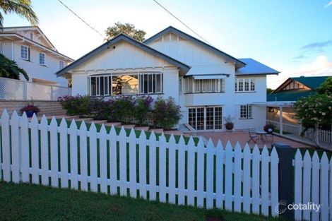 Property photo of 30 Philip Street Hawthorne QLD 4171