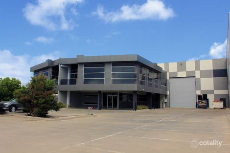 10 Eucumbene Dr, Ravenhall, VIC 3023