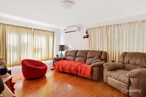 Property photo of 12 Weemala Crescent Bradbury NSW 2560