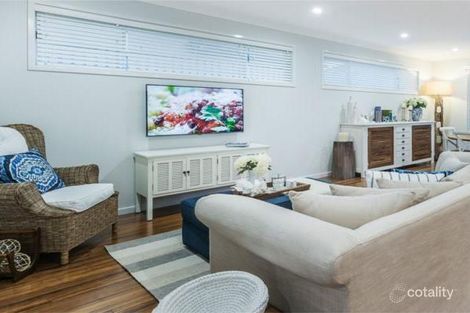 Property photo of 7 Falkland Street West Heathwood QLD 4110