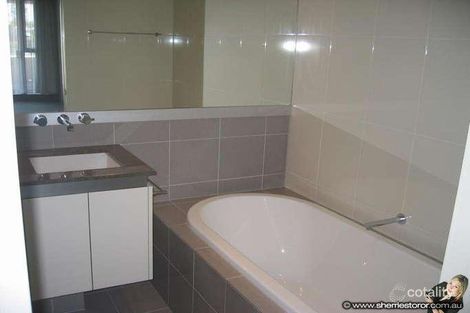 Property photo of 3221/30 Hollins Crescent New Farm QLD 4005
