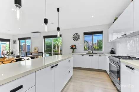 Property photo of 10 Nunn Street Koo Wee Rup VIC 3981