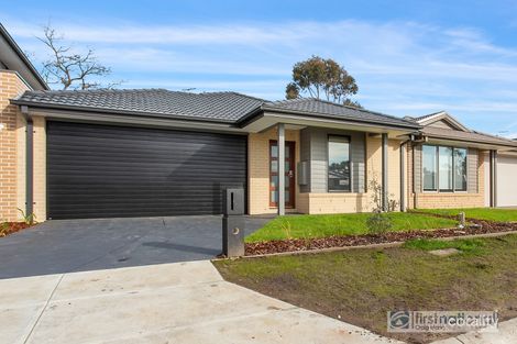 Property photo of 4 Seacombe Grove Somerville VIC 3912