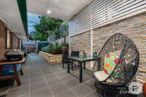 Property photo of 4 Deverton Court Carindale QLD 4152