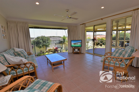 Property photo of 14 The Mews Forster NSW 2428