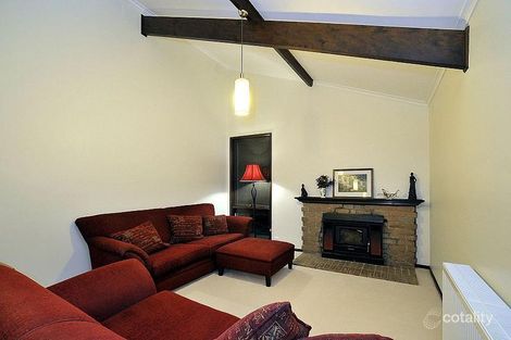 Property photo of 15 Edith Court Mount Dandenong VIC 3767