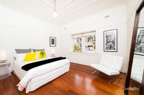 Property photo of 1/11 Ormond Esplanade Elwood VIC 3184