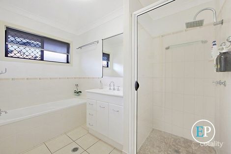 Property photo of 10 Fig Tree Pckt Idalia QLD 4811