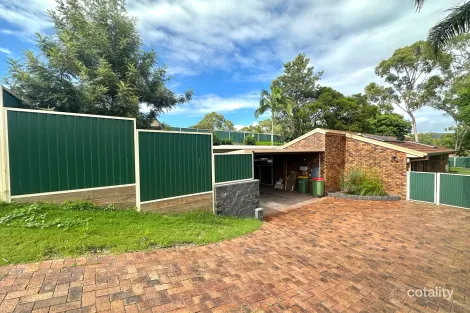 2 Lytham Ct, Highland Park, QLD 4211