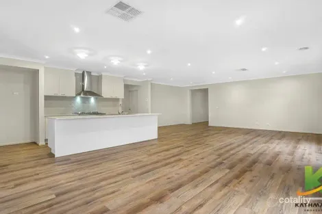Property photo of 8 Dorrigo Way Wollert VIC 3750