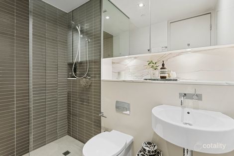 Property photo of 802/118 Alfred Street South Milsons Point NSW 2061