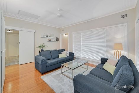 Property photo of 4 Matthews Square Ingleburn NSW 2565
